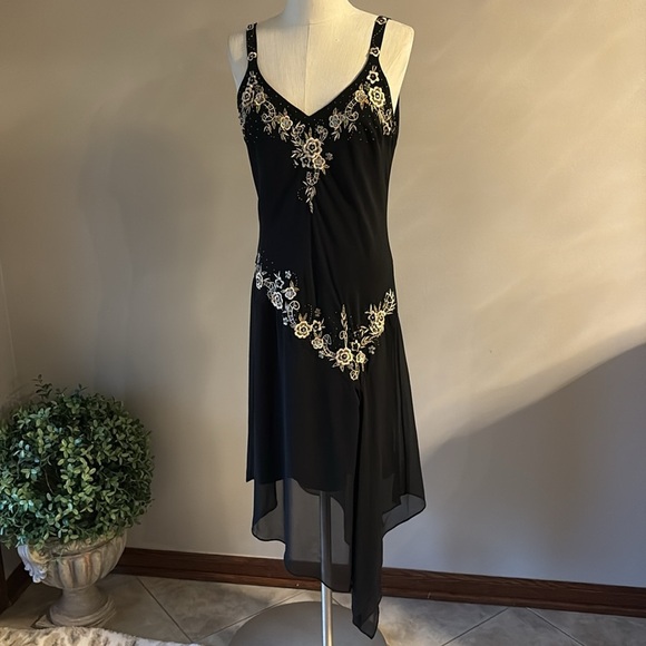 R&M Richards VTG Black bead/embroidered Asymmetrical High-Low formal Dress 10 - Picture 3 of 17